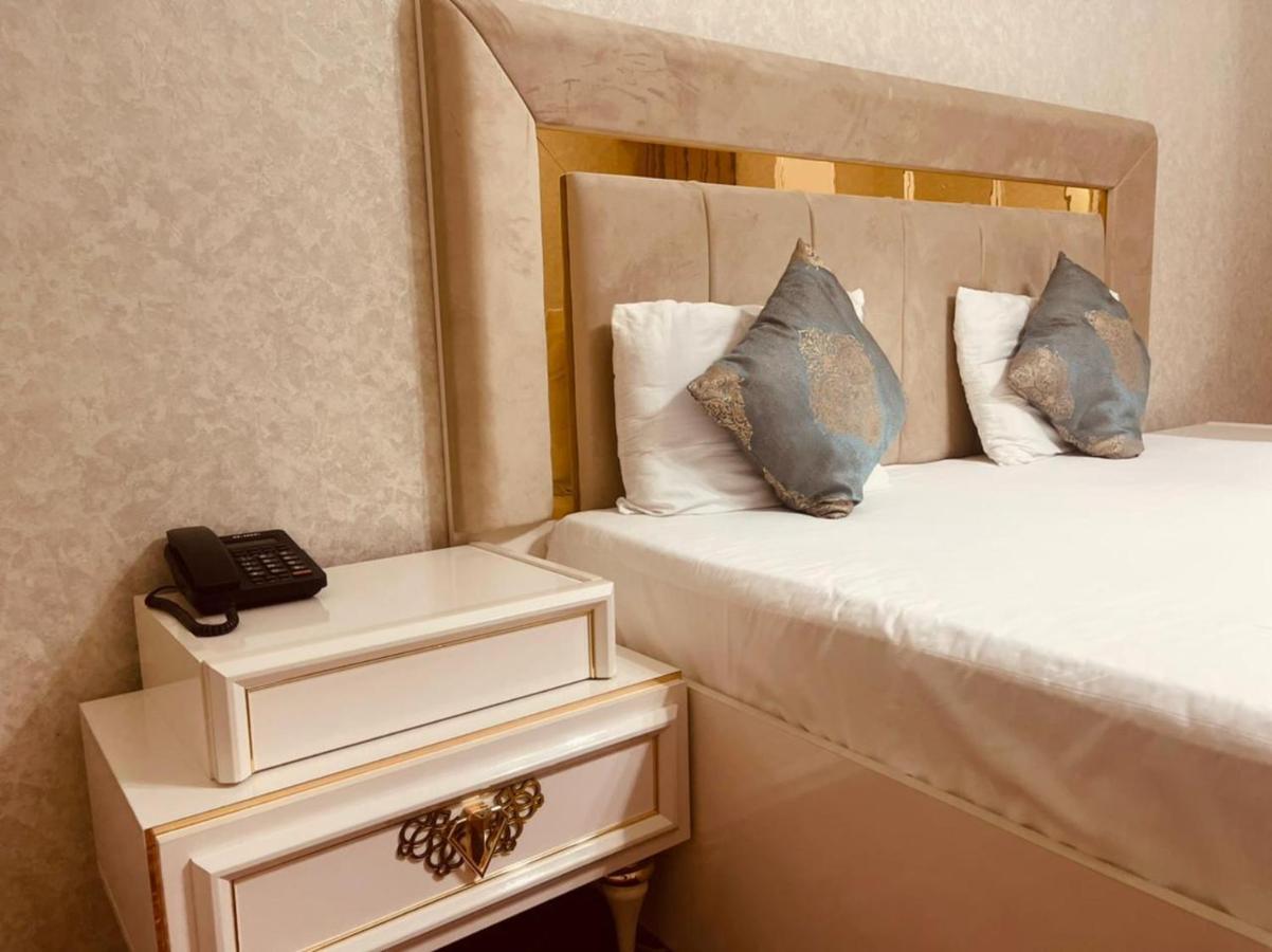 La Villa Hotel Old Баку Екстериор снимка