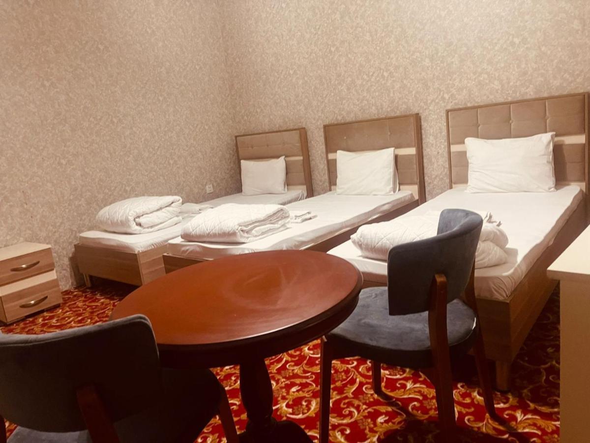 La Villa Hotel Old Баку Екстериор снимка